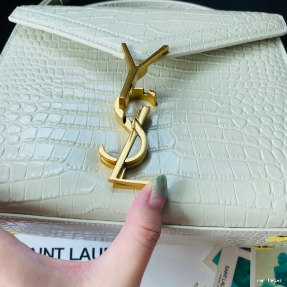 Rep ladies REP MINI BAG CASSANDRA YSL HANDLE TOP 1217